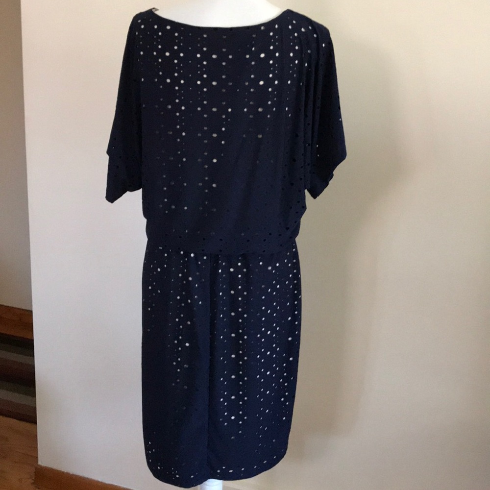 Dress - Picture 5 of 5